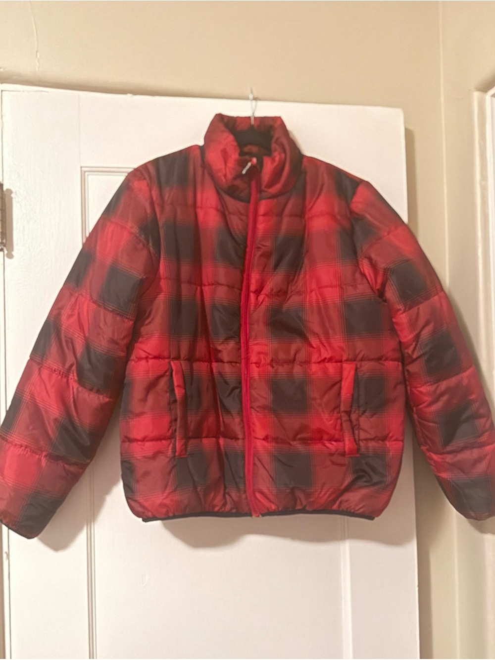 Universal Thread Puffer Jacket (S)